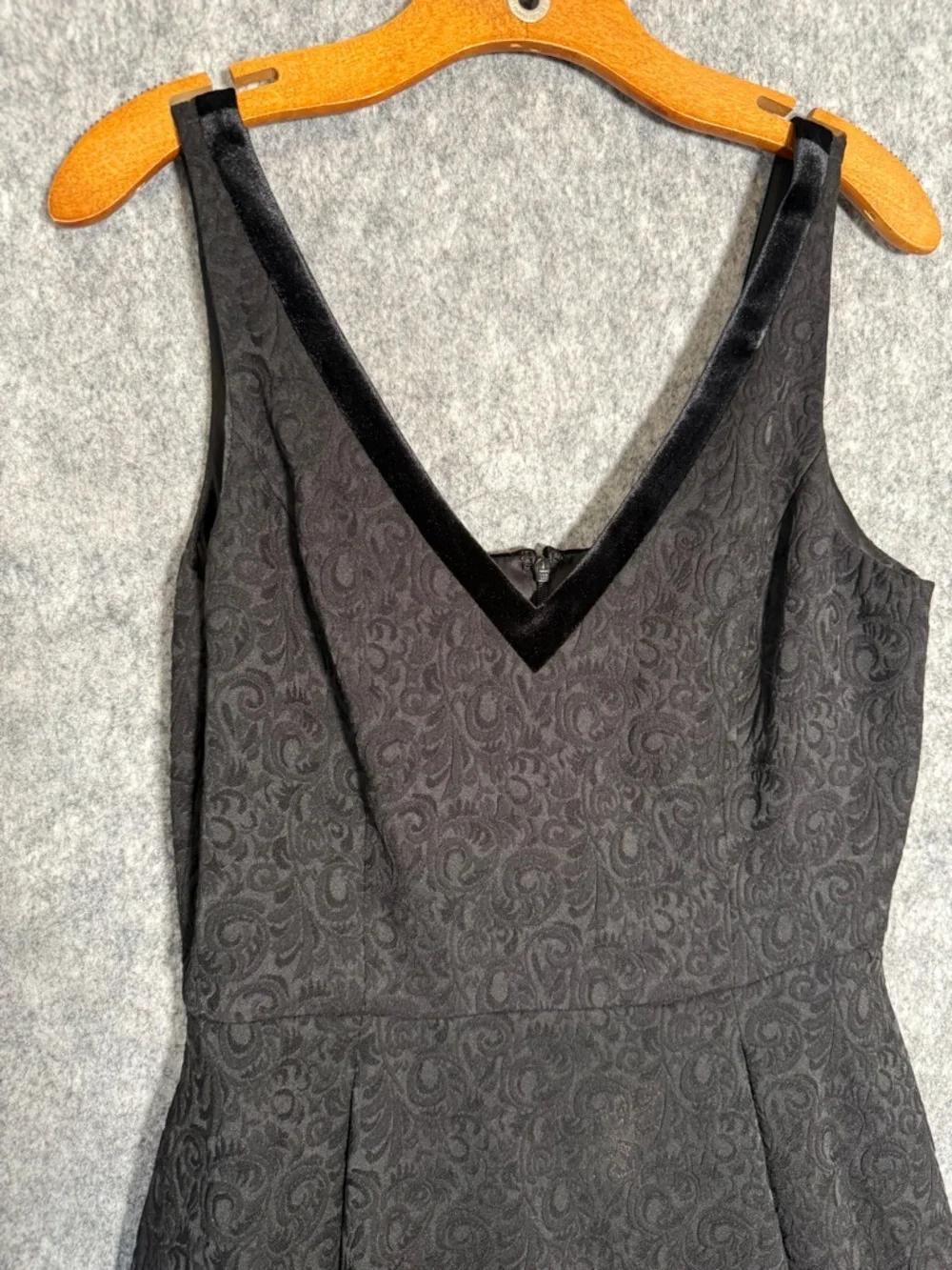 WHBM White House Black Market Black Jaquard Velvet Trim Dress Pinup Goth 8 - Picture 5 of 8